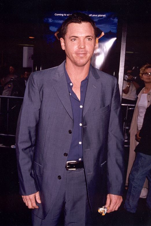 Nick Lea Candid 018 - Al Ortega
