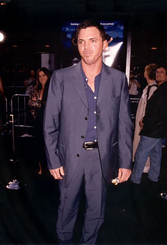 Nick Lea Candid 020 - Al Ortega
