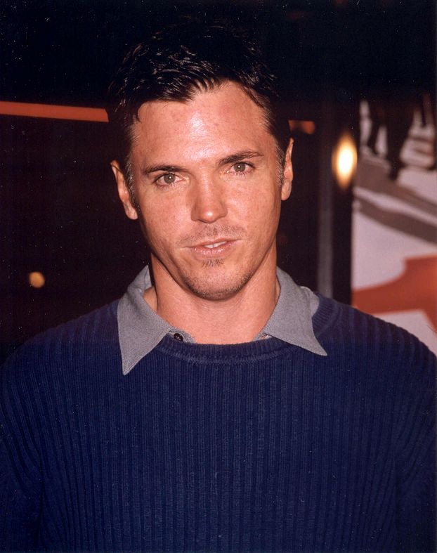 Nick Lea Candid 035 - Al Ortega
